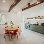 Sliwkowy Sad-plum Orchard-jura Casa vacanze Mirow (Silesia)