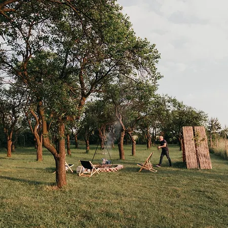 Sliwkowy Sad-plum Orchard Ferienhaus *