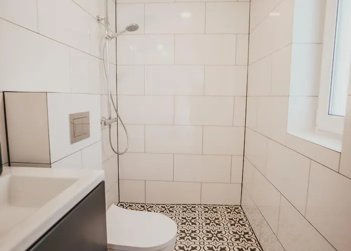 Sliwkowy Sad-plum Orchard-jura